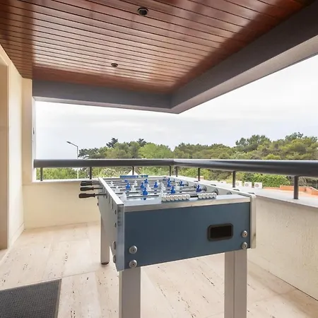 Oceanfront Lux Sleeps 9 Кашкайш