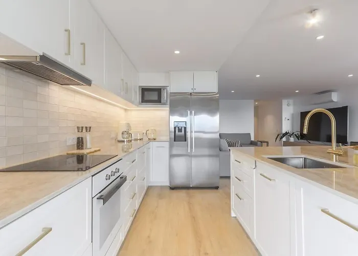 Daire Oceanfront Lux Sleeps 9