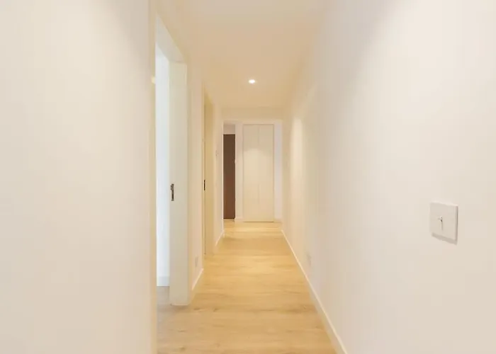 Daire Oceanfront Lux Sleeps 9 *