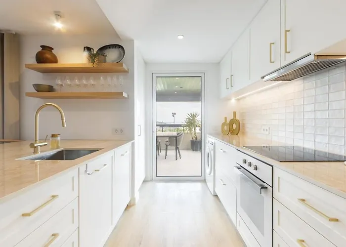 Daire Oceanfront Lux Sleeps 9