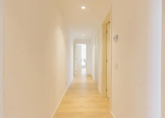 Daire Oceanfront Lux Sleeps 9 *