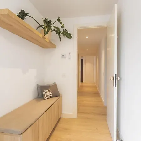 Oceanfront Lux Sleeps 9 * קסקאיס